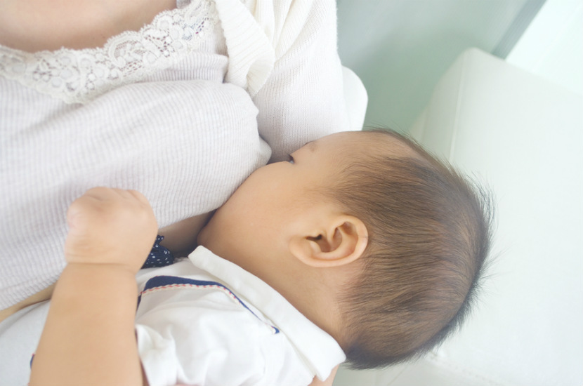 baby breastfeeding